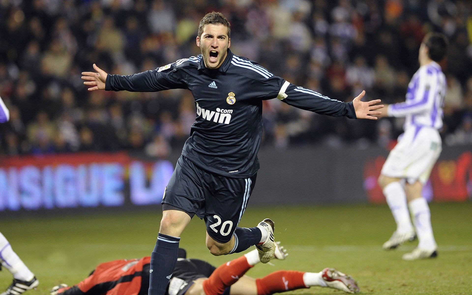 ky体育竞猜-史上最年轻的“欧冠冠军”尘埃落定,欧冠决赛历史最年轻进球者