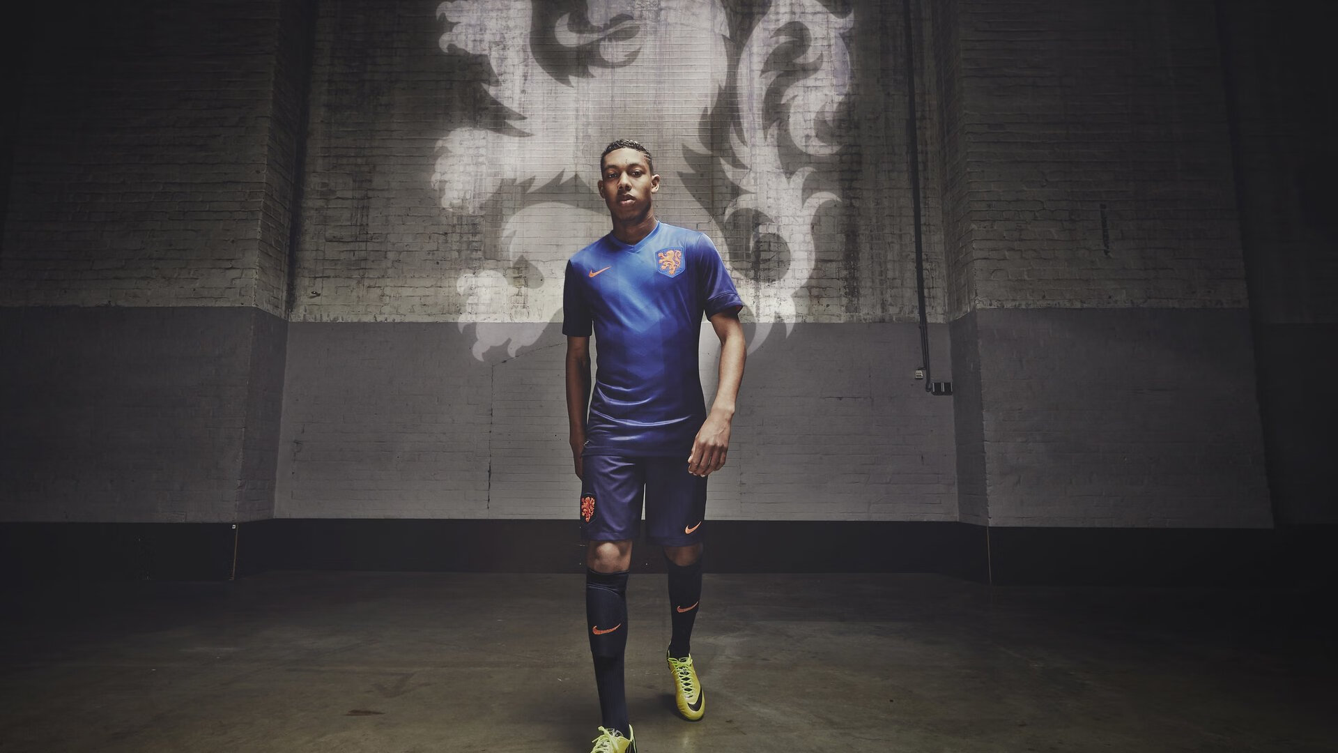 未来联盟:科技优化战术。数据和战术深度融合到极致,英雄联盟未来科技图案是什么